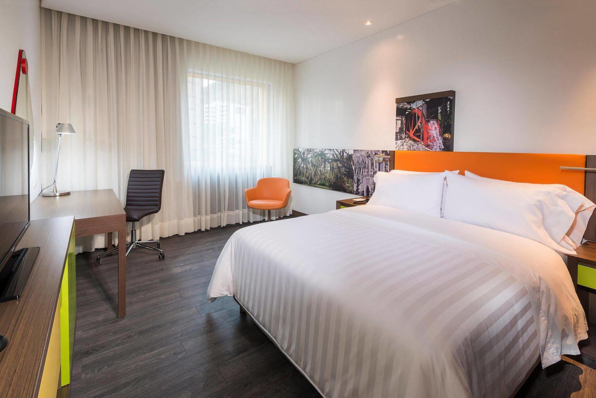 Hampton By Hilton Cali Otel Dış mekan fotoğraf